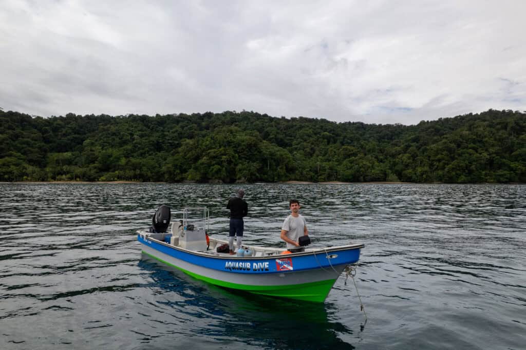 me (horizon hugo) on a boat from Aqua Sub in Bahia Solano with the captain on the boat waiting for the divers to come back. in the meantime I'm flying my drone trying to catch whales.