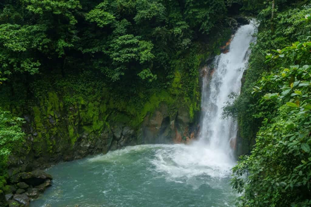 Horizonhugo Costa Rica Rio Celeste 04